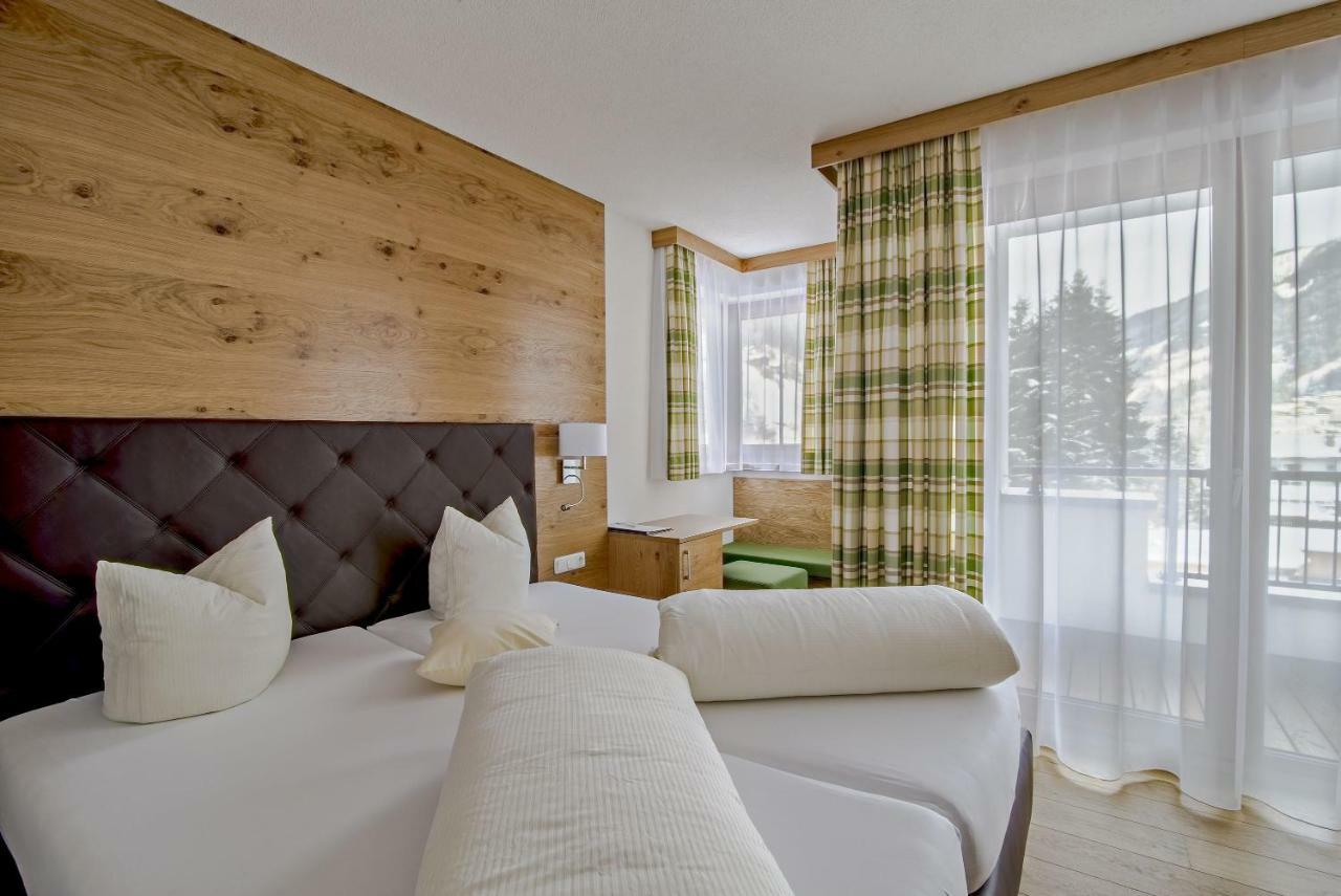 Hotel Enzian Paznaun See Kültér fotó