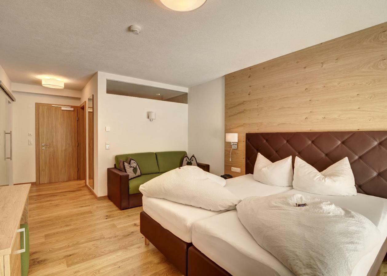Hotel Enzian Paznaun See Kültér fotó