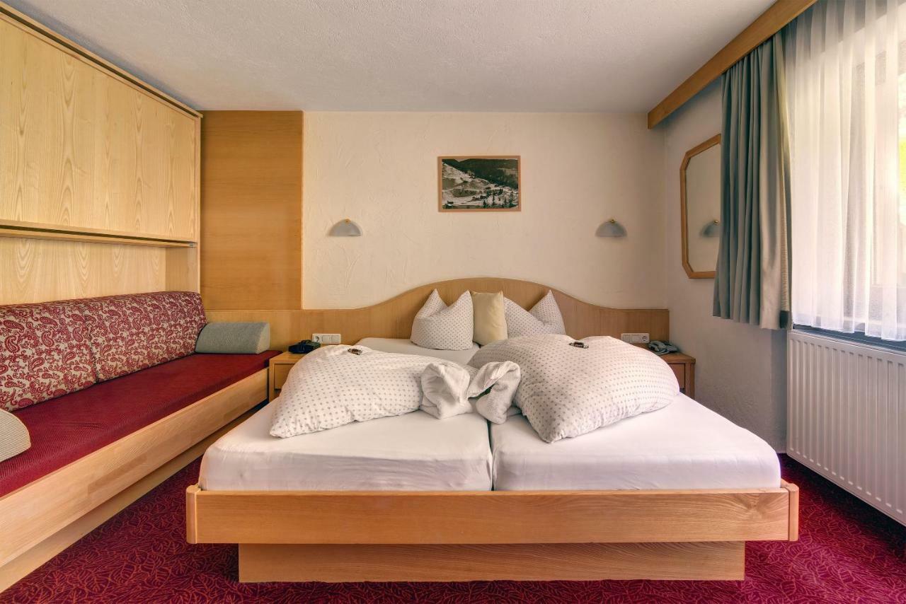 Hotel Enzian Paznaun See Kültér fotó